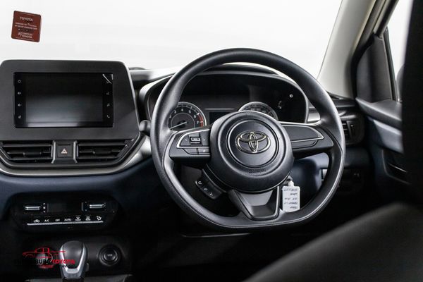 2025-Toyota-Starlet-15-XS-Auto image:7