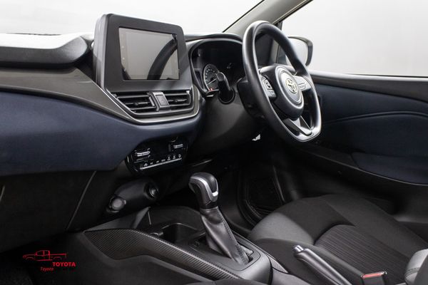 2025-Toyota-Starlet-15-XS-Auto image:8