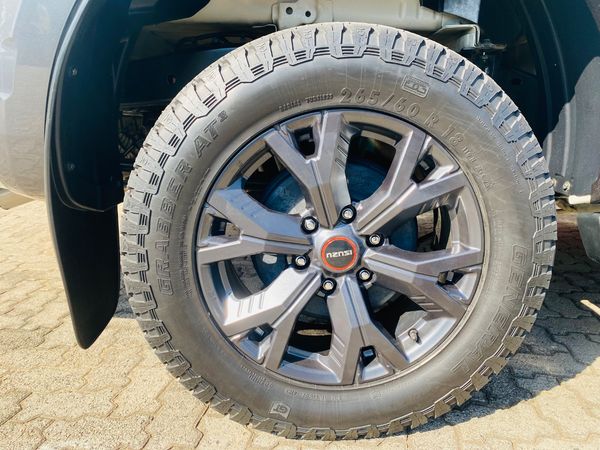 2024-Isuzu-D-Max-30-DDI-V-Cross-HR-Auto-Double-Cab image:7