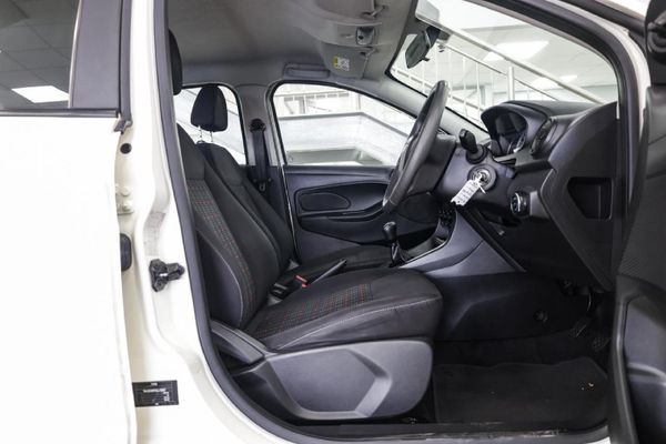2022-Ford-Figo-15Ti-VCT-Ambiente-5-dr image:9
