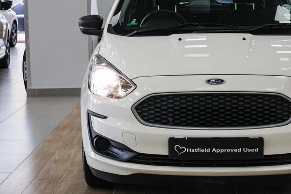 2022-Ford-Figo-15Ti-VCT-Ambiente-5-dr image:3