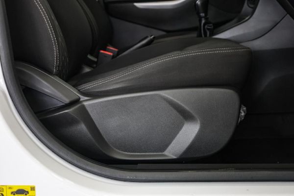 2018-Ford-Figo-15Ti-VCT-Trend-5-dr image:10