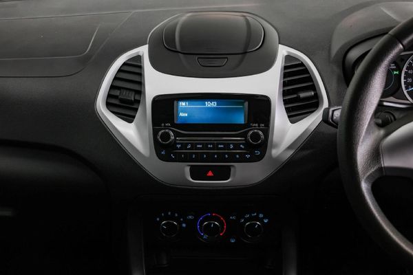 2018-Ford-Figo-15Ti-VCT-Trend-5-dr image:16