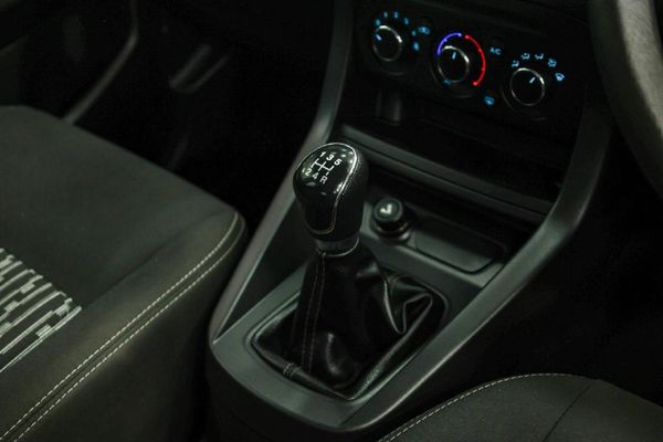 2018-Ford-Figo-15Ti-VCT-Trend-5-dr image:18