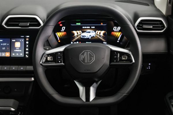 2026-MG-ZS-PRO-15T-Com-CVT-Auto image:16