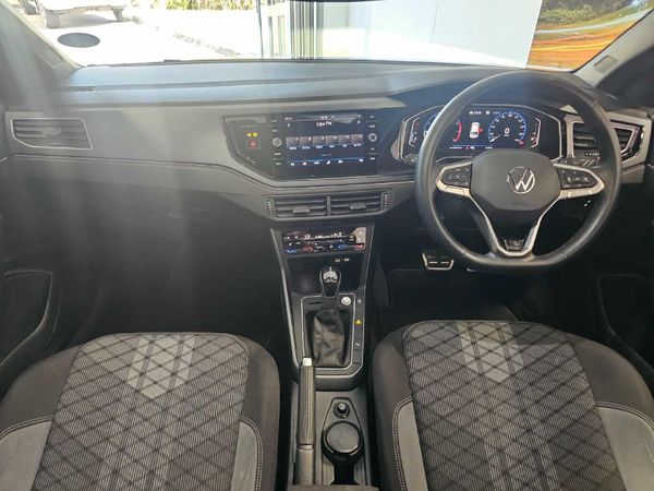 2025-Volkswagen-Taigo-10-TSI-R-Line-Auto image:19