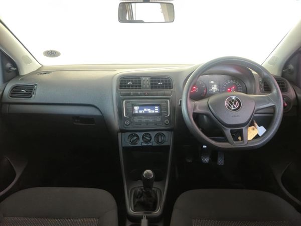 2022-Volkswagen-Polo-Vivo-14-Trendline-5-dr image:11