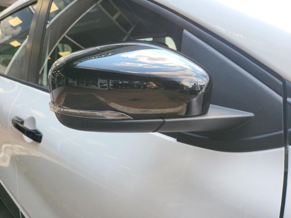 2026-Renault-Triber-10-Techno image:9