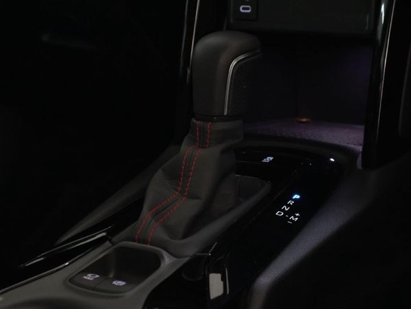 2025-Toyota-Corolla-Cross-18-GR-S image:16