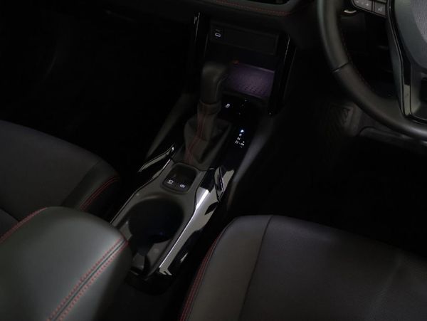 2025-Toyota-Corolla-Cross-18-GR-S image:26