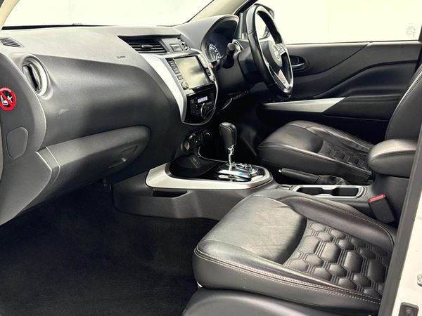 2022-Nissan-Navara-25-DDTi-LE-Plus-4X4-Auto-Double-Cab image:7