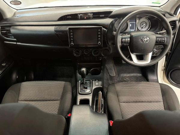 2021-Toyota-Hilux-24-GD-6-Raised-Body-Raider-Auto-Double-Cab image:9