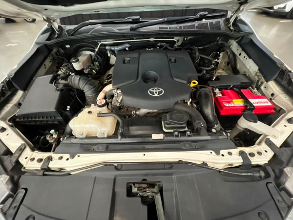 2021-Toyota-Hilux-24-GD-6-Raised-Body-Raider-Auto-Double-Cab image:12
