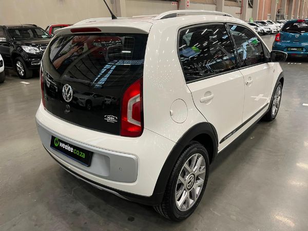 2016-Volkswagen-Up-Cross-Up-10-5-dr image:2