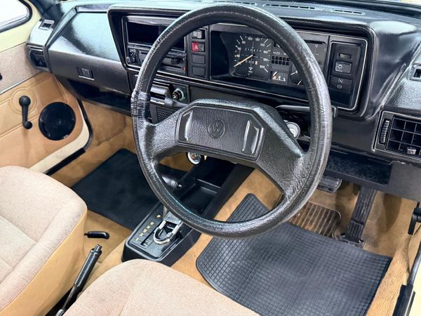 1989-Volkswagen-Fox-1600-L image:6