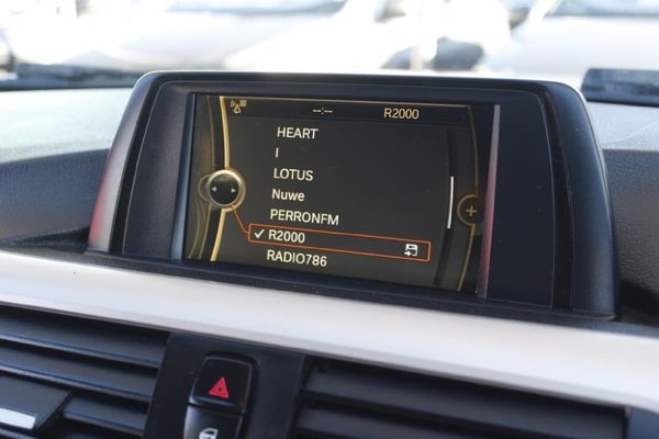 2013-BMW-3-Series-320d-Auto image:18