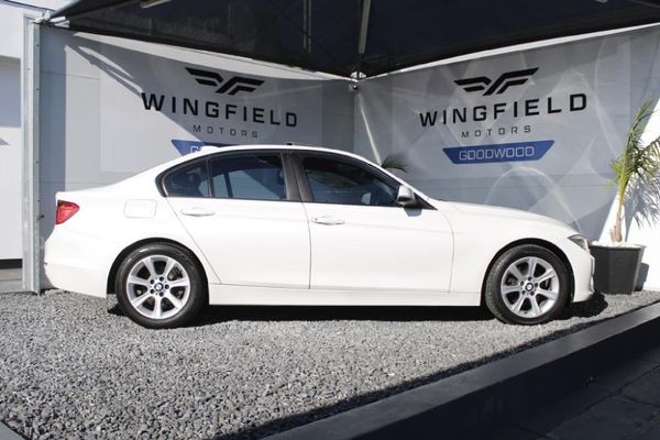 2013-BMW-3-Series-320d-Auto image:2