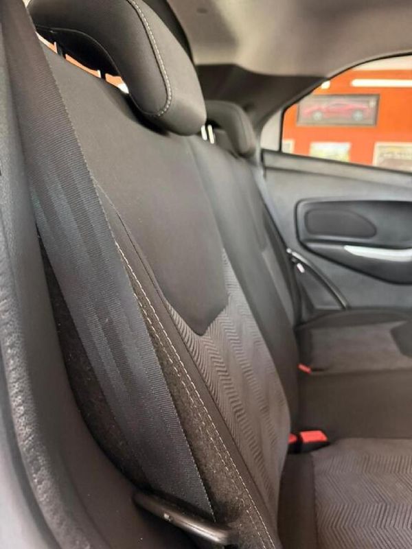 2018-Ford-Figo-15-Titanium-5-dr image:9