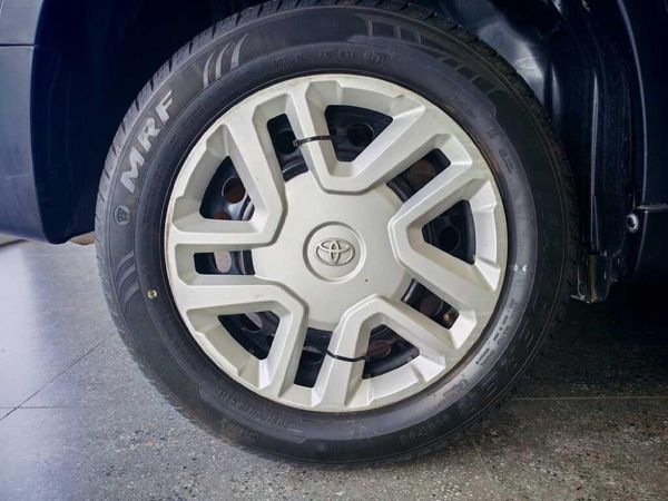 2021-Toyota-Urban-Cruiser-15-Xi image:18