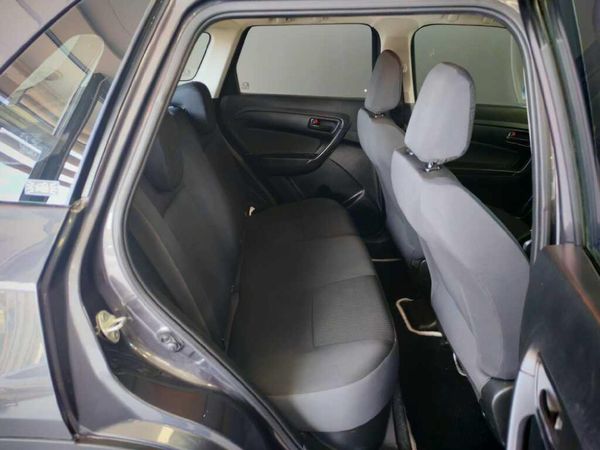 2021-Toyota-Urban-Cruiser-15-Xi image:6