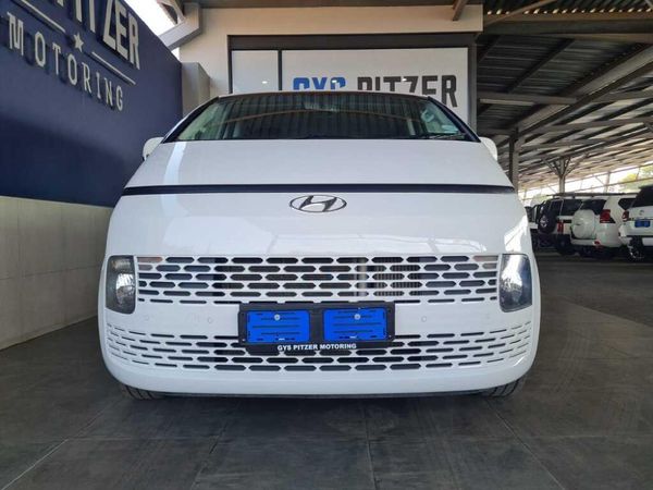 2022-Hyundai-Staria-22d-Executive-Auto image:2