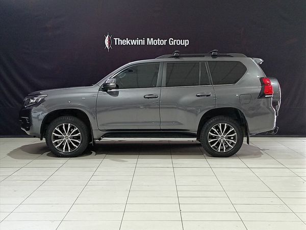 2022-Toyota-Land-Cruiser-Prado-28-GD-VX-L-Auto image:5