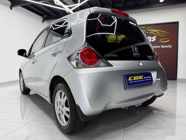 2014-Honda-Brio-12-Comfort-5-dr-Auto image:10