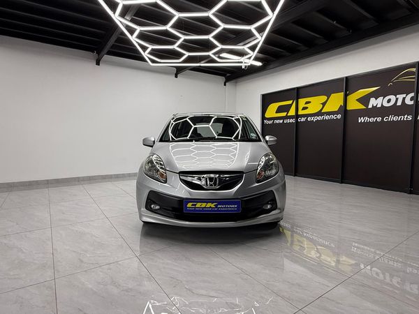2014-Honda-Brio-12-Comfort-5-dr-Auto image:6