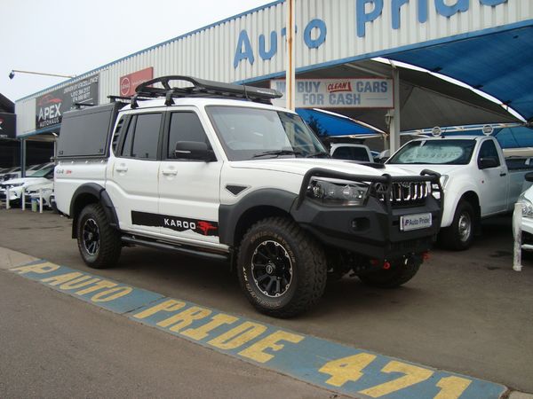 2025-Mahindra-Pik-Up-22-mHawk-S11-Dew-4x4-Auto-Double-Cab image:1
