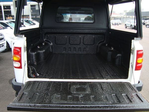 2025-Mahindra-Pik-Up-22-mHawk-S11-Dew-4x4-Auto-Double-Cab image:7