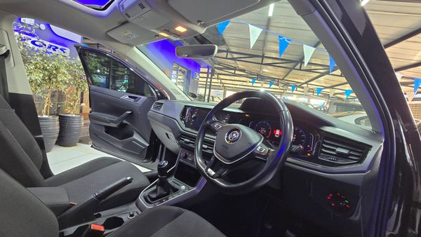 2018-Volkswagen-Polo-10-TSI-Comfortline image:15