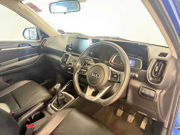 2021-Kia-Sonet-15-EX image:13