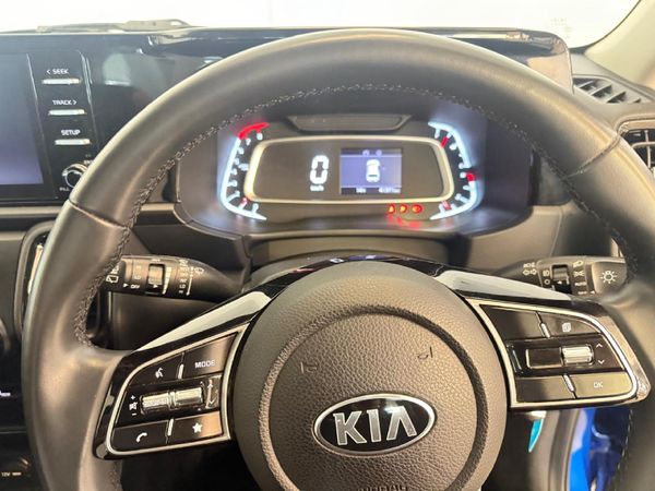 2021-Kia-Sonet-15-EX image:15