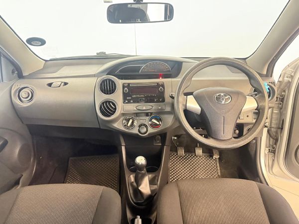 2019-Toyota-Etios-15-XS-5-dr image:14