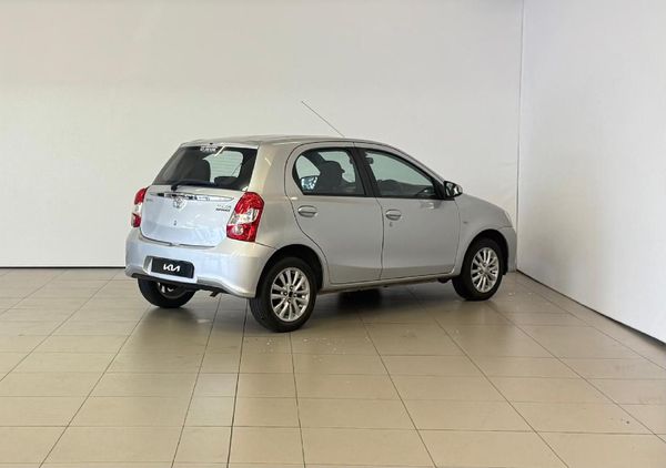 2019-Toyota-Etios-15-XS-5-dr image:8