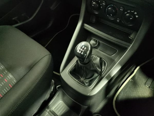 2020-Ford-Figo-15Ti-VCT-Ambiente-5-dr image:11