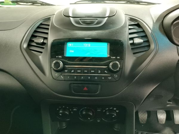 2020-Ford-Figo-15Ti-VCT-Ambiente-5-dr image:12