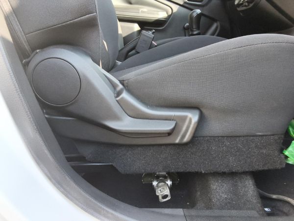 2025-Toyota-Vitz-10 image:20