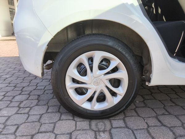 2025-Toyota-Vitz-10 image:22
