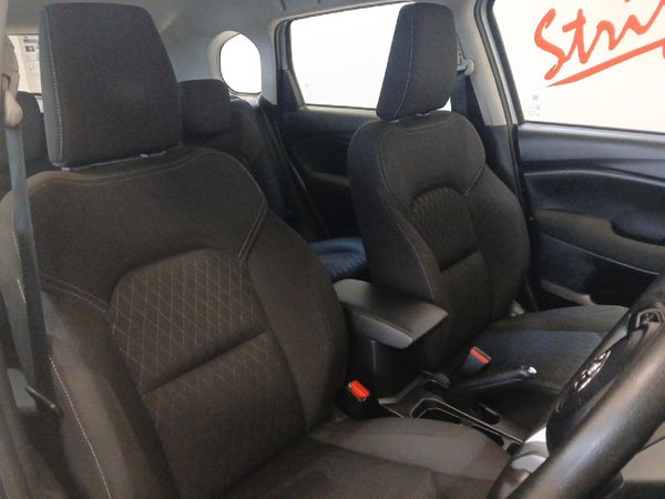 2025-Toyota-Urban-Cruiser-15-XR-Auto image:15