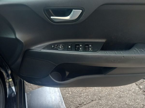 2019-Kia-Rio-14-Tec-5-dr-Auto image:9