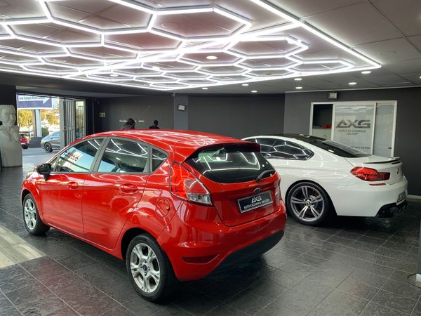 2016-Ford-Fiesta-16-TDCi-Trend-5-dr image:6
