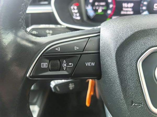2022-Audi-Q3-20-TFSI-quattro-Auto-S-Line-40-TFSI image:17