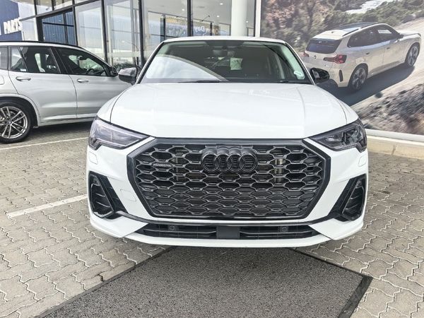 2022-Audi-Q3-20-TFSI-quattro-Auto-S-Line-40-TFSI image:1