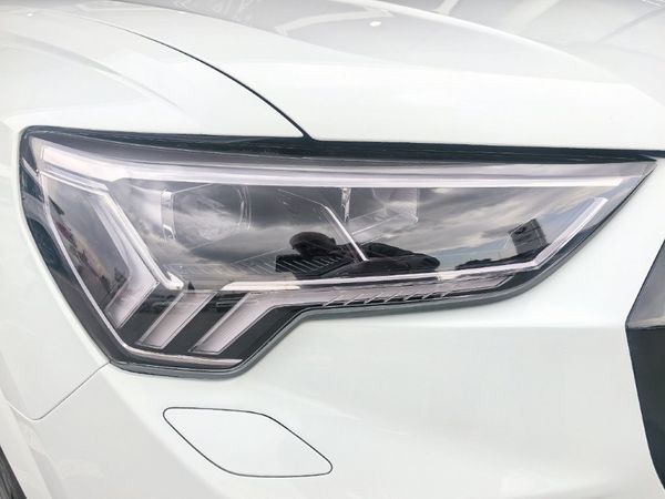 2022-Audi-Q3-20-TFSI-quattro-Auto-S-Line-40-TFSI image:2