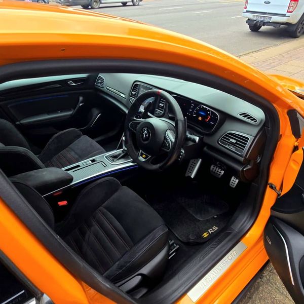 2023-Renault-Megane-RS-300-Trophy-EDC image:6