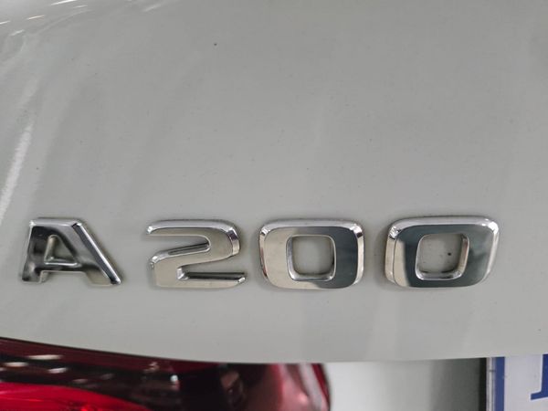 2022-Mercedes-Benz-A-Class-A200-AMG-AUTO image:10