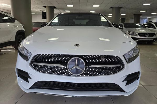 2022-Mercedes-Benz-A-Class-A200-AMG-AUTO image:1