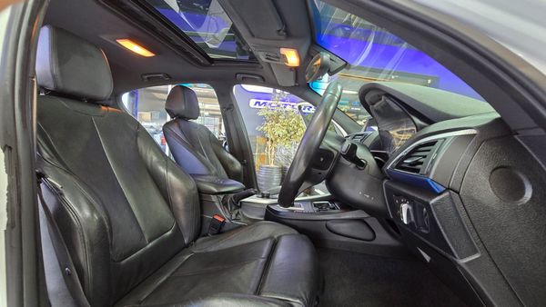 2014-BMW-1-Series-118i-5-dr-Auto image:10