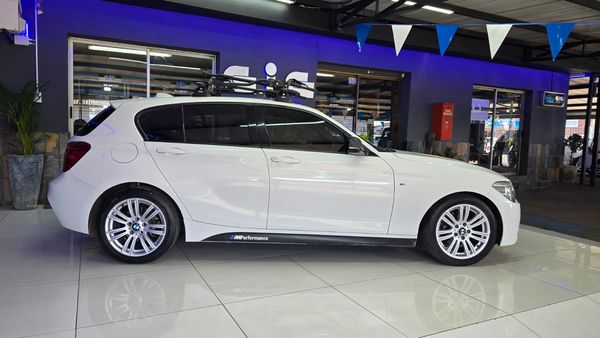 2014-BMW-1-Series-118i-5-dr-Auto image:30
